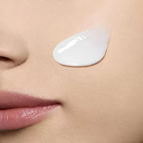 Clarins Nachtpflege^Multi-Active Nuit - Revitalisierende Nachtcreme Bei Ersten Falten Fur Trockene Haut