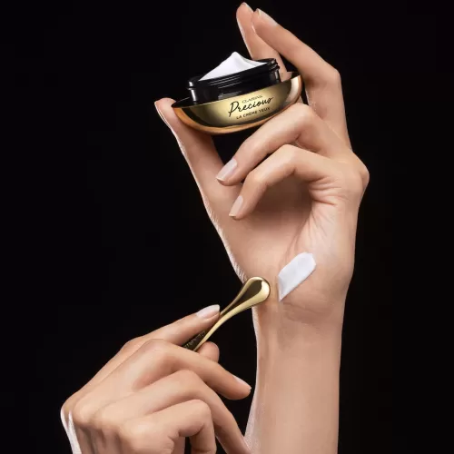 Clarins Augenpflege^Precious La Creme Yeux - Revitalisierende Augencreme